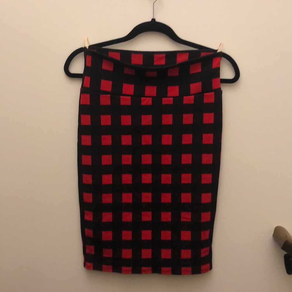 Buffalo Plaid Style LulaRoe Cassie Pencil Skirt - XS - Excellent Used Condition